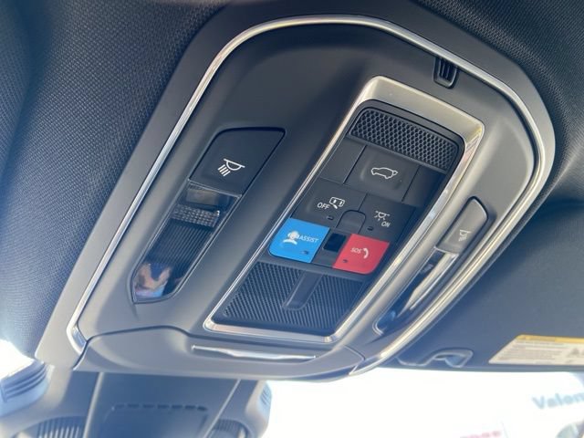 Used 2026 Jeep Cherokee Limited AWD/4WD image 19