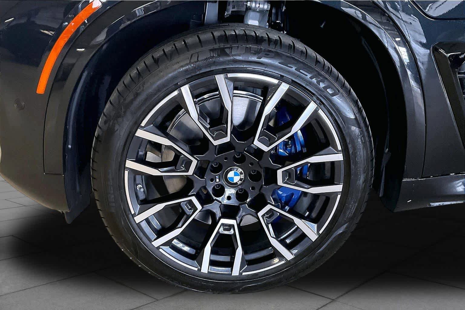 New 2026 BMW X5 xDrive50e image 11