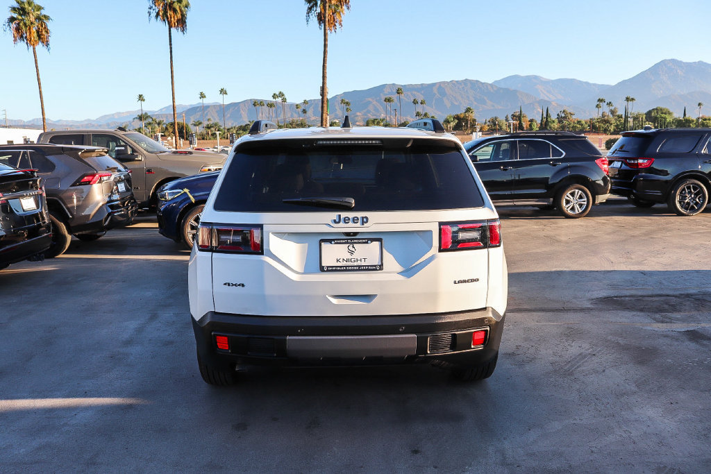 New 2026 Jeep Cherokee Laredo AWD/4WD image 8