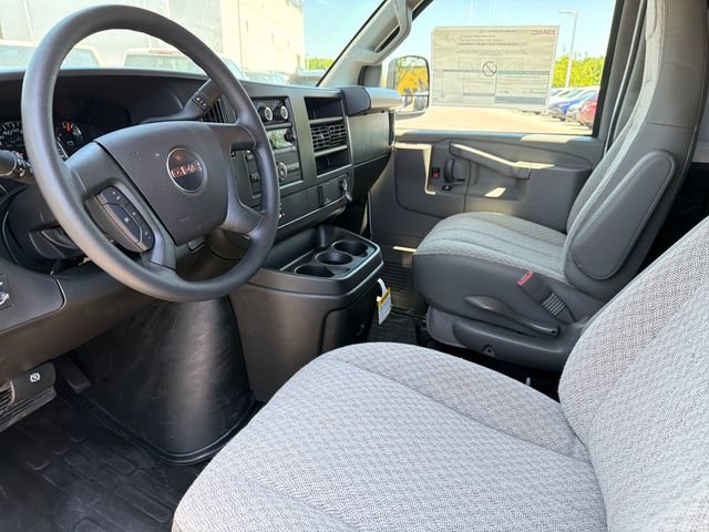 New 2026 GMC Savana 2500 w/ Driver Convenience Package RWD image 17