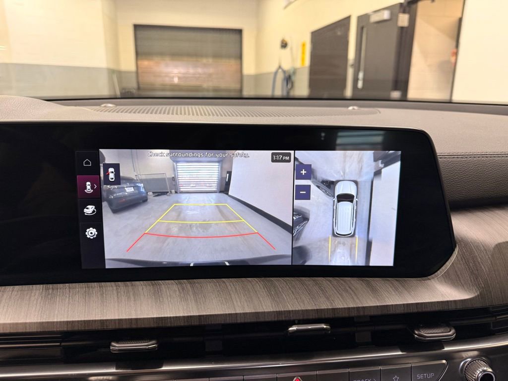 Used 2024 Kia Telluride SX Prestige image 17