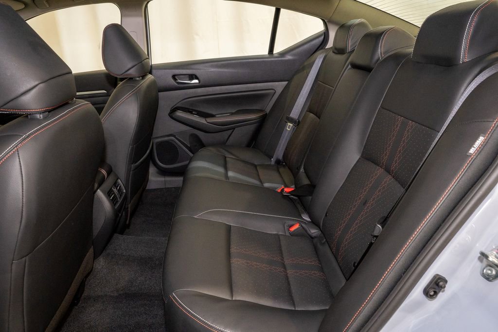 Certified 2024 Nissan Altima 2.0 SR image 8