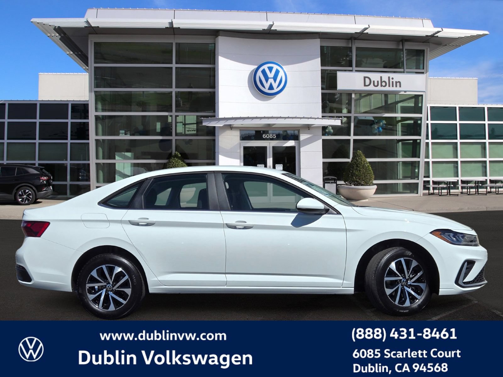 Certified 2025 Volkswagen Jetta S FWD image 3