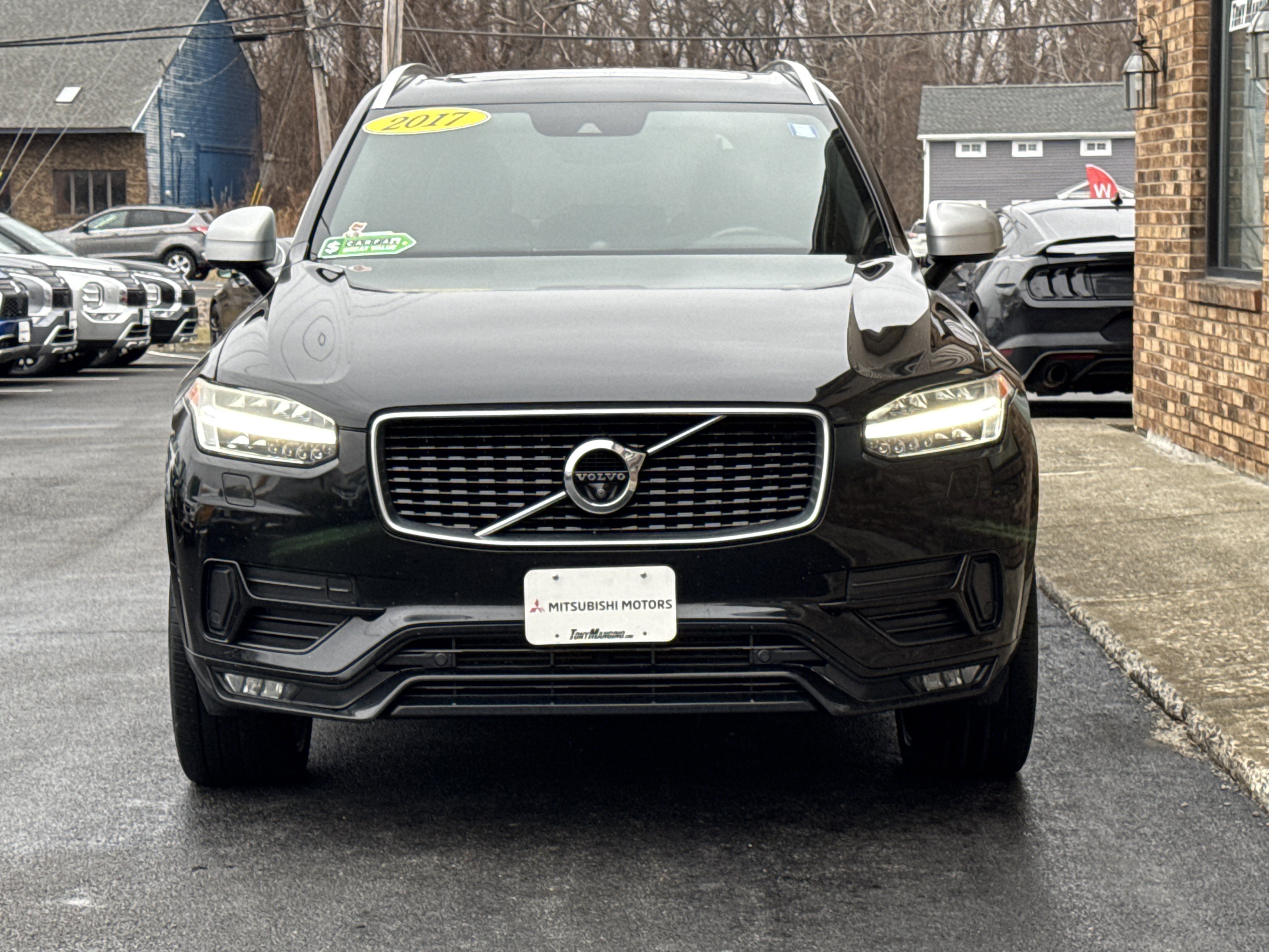 Used 2016 Volvo XC90 T6 R-Design w/ Vision Package image 8