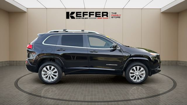 Used 2018 Jeep Cherokee Overland w/ Technology Group image 6