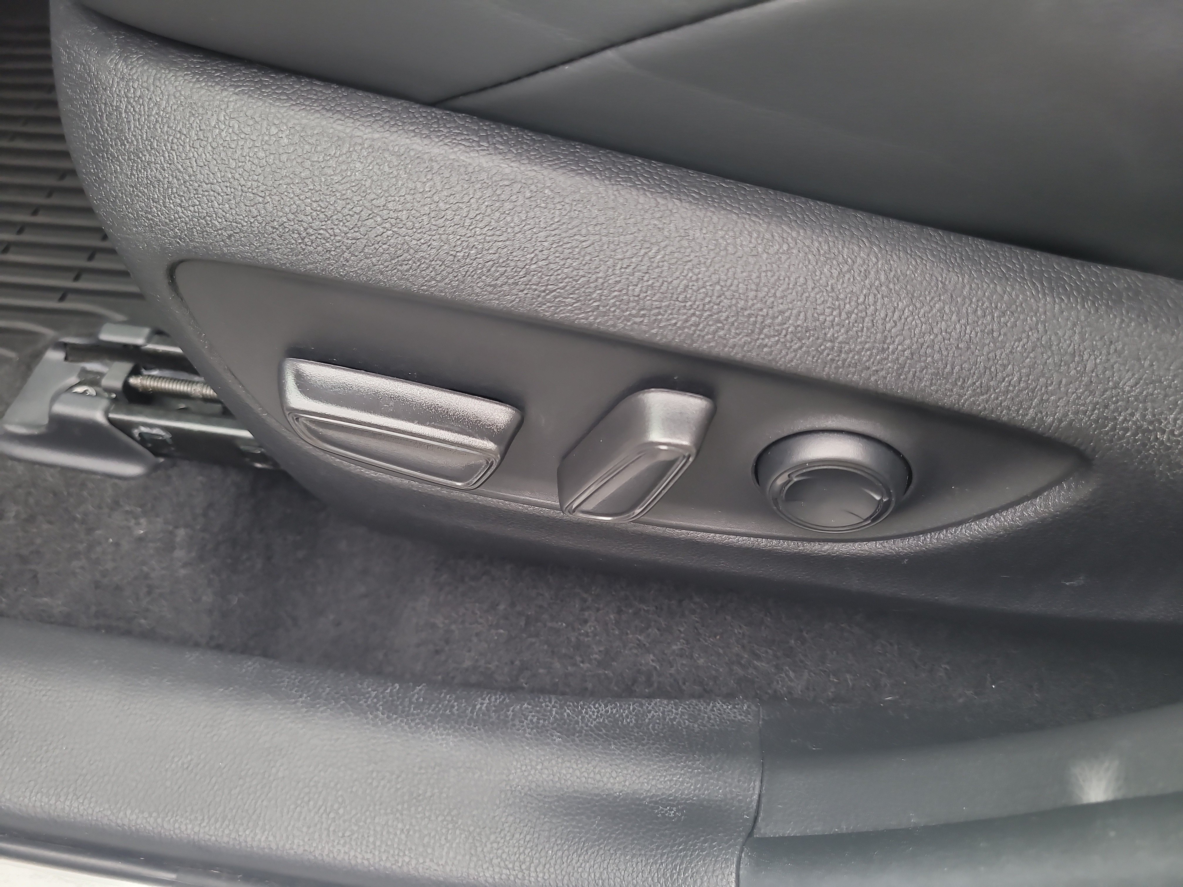 Certified 2022 Toyota RAV4 Adventure AWD/4WD image 21