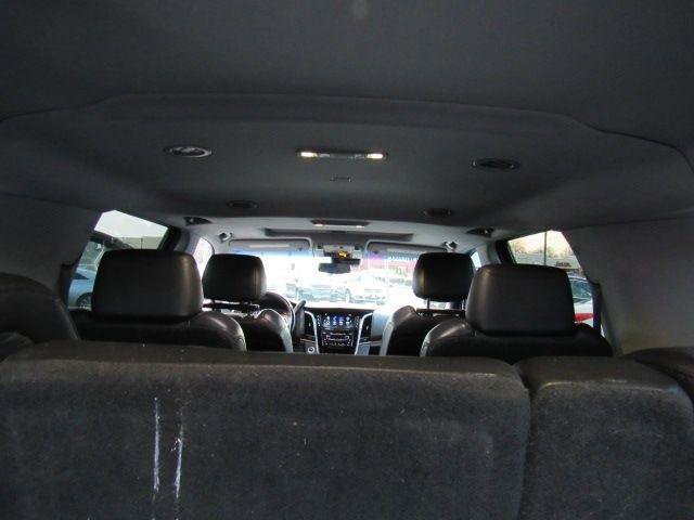 Used 2019 Cadillac Escalade ESV Luxury image 36
