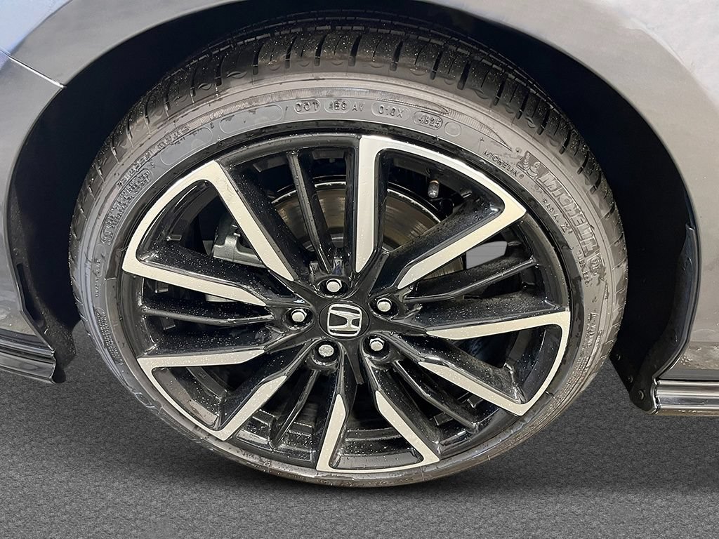 New 2026 Honda Accord Touring image 11