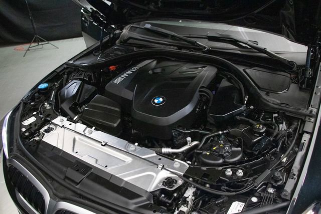 Used 2025 BMW 330i xDrive Sedan image 27