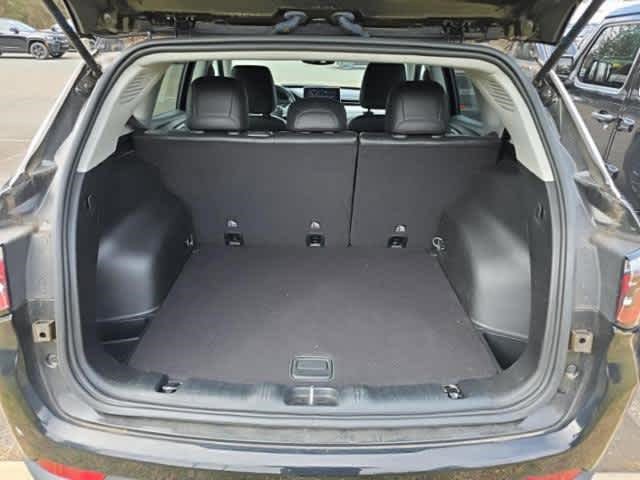 Used 2022 Jeep Compass Latitude image 9