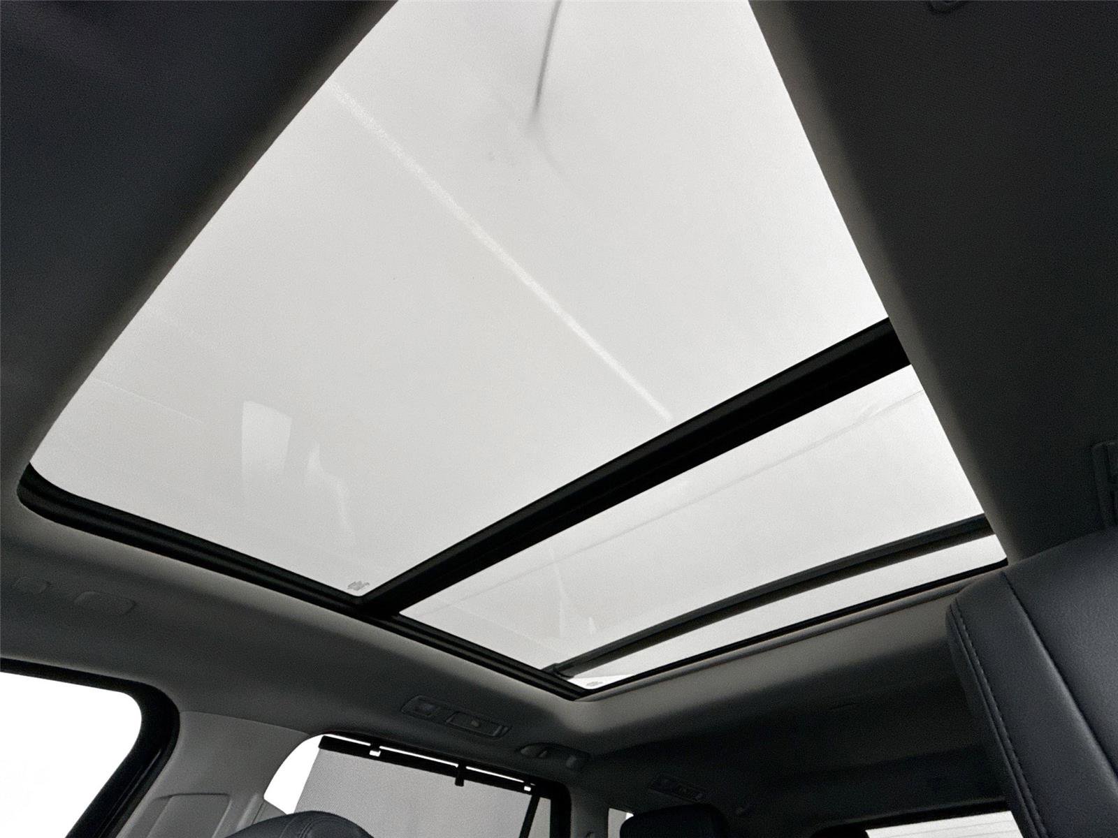 Certified 2024 Toyota Sequoia Limited image 24