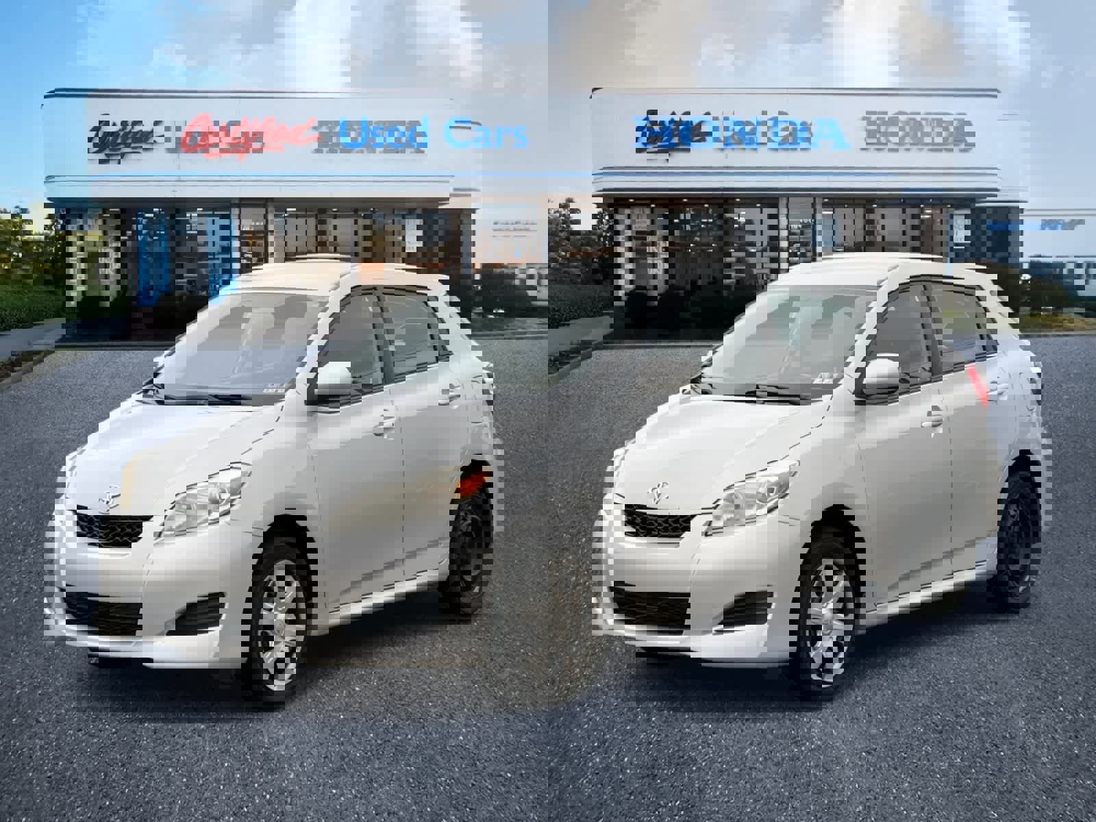 Used 2009 Toyota Matrix image 1