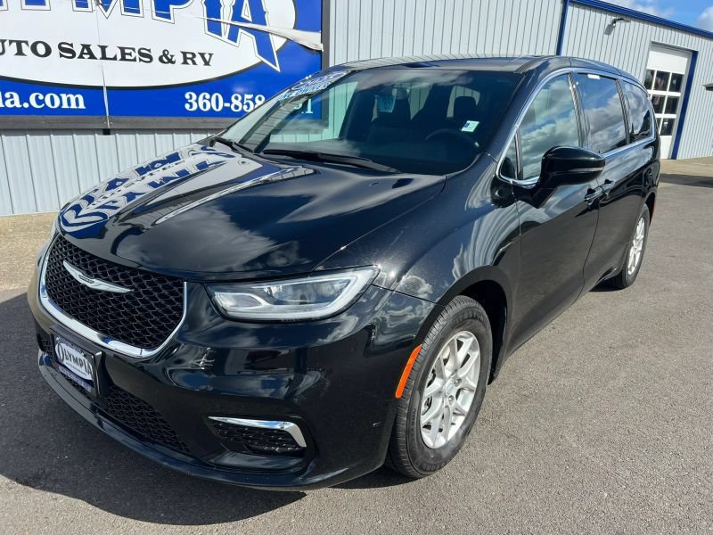 Used 2025 Chrysler Pacifica Select FWD image 2