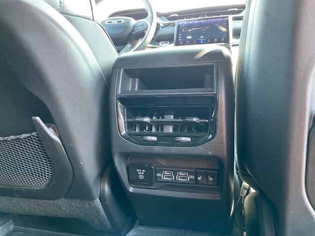 Used 2024 Jeep Grand Cherokee Trailhawk AWD/4WD image 66