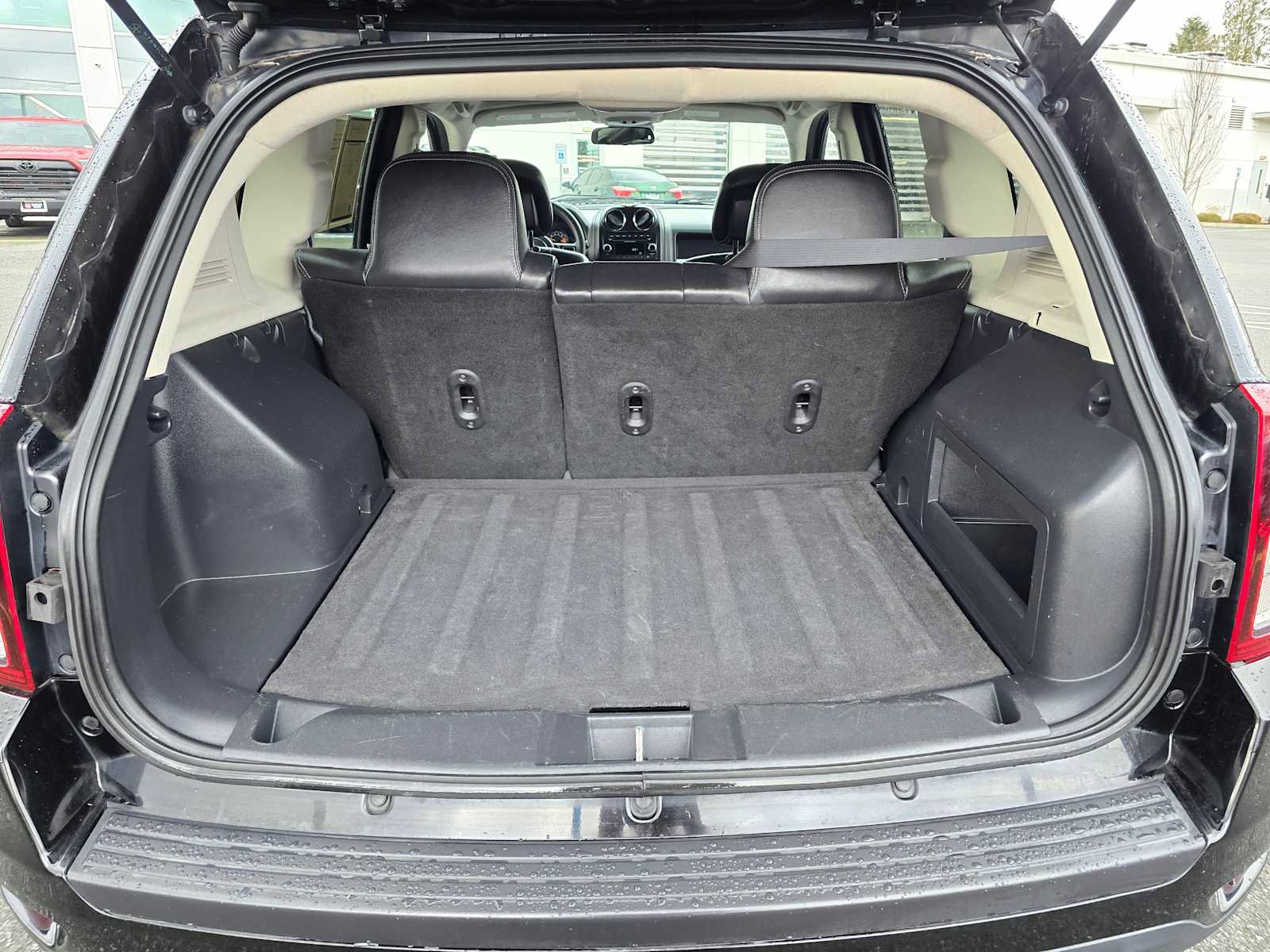 Used 2015 Jeep Compass Sport image 18