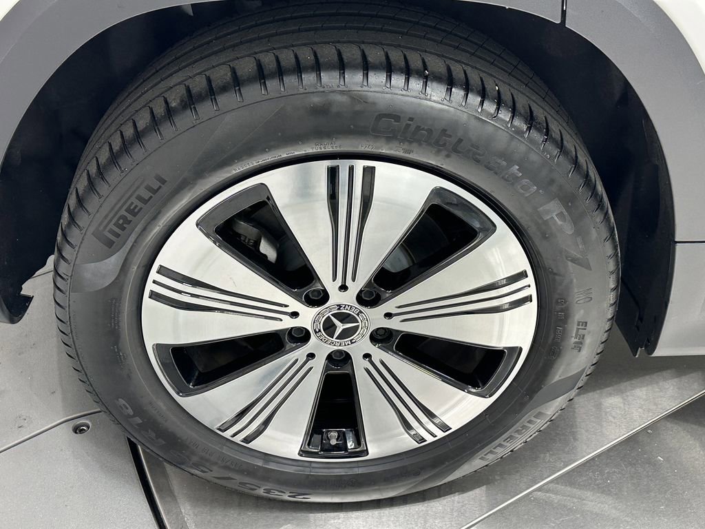 Certified 2024 Mercedes-Benz EQB 250+ image 19