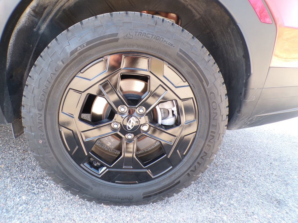 Certified 2025 Hyundai Santa Fe XRT AWD/4WD image 8