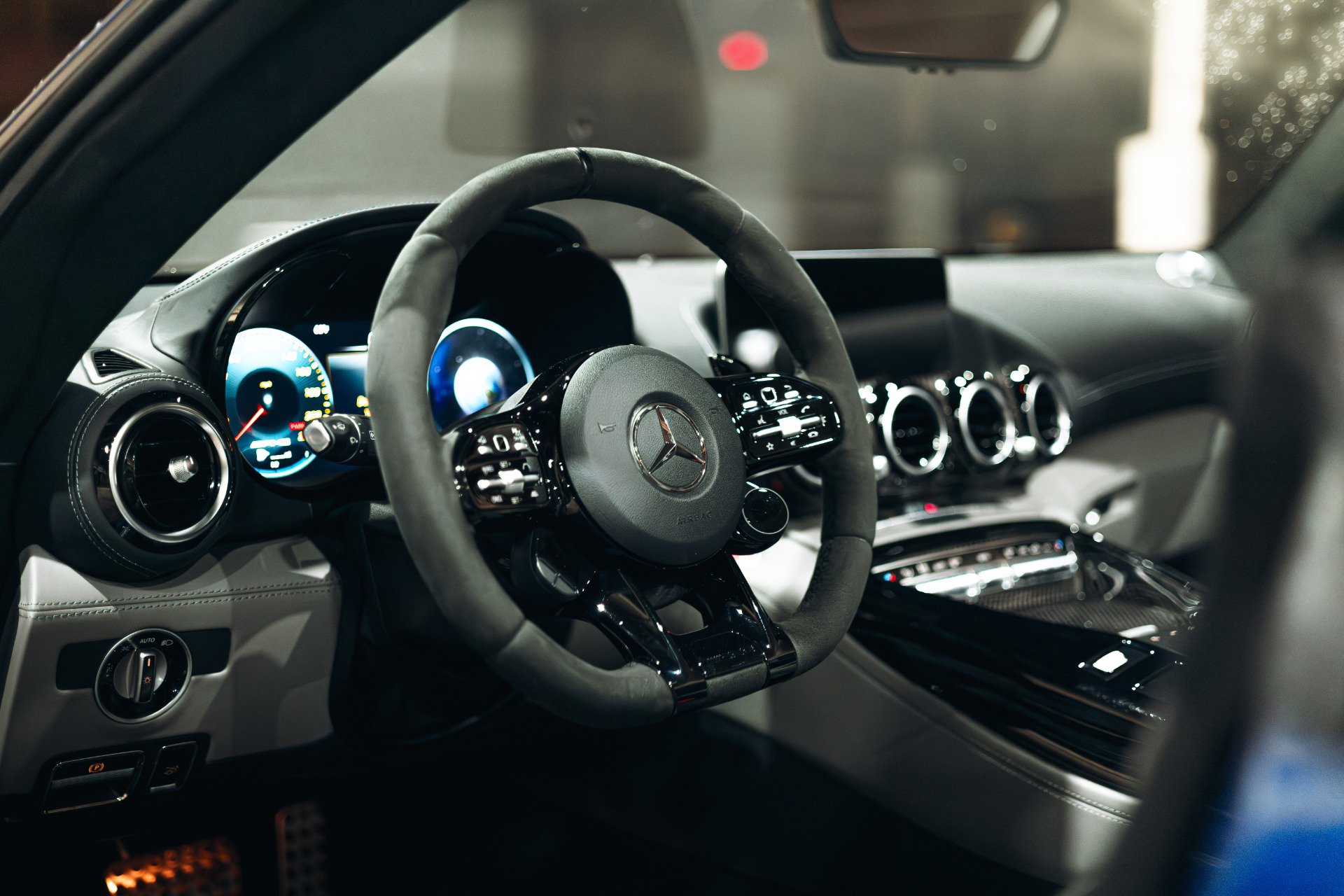 Used 2020 Mercedes-Benz AMG GT R image 82