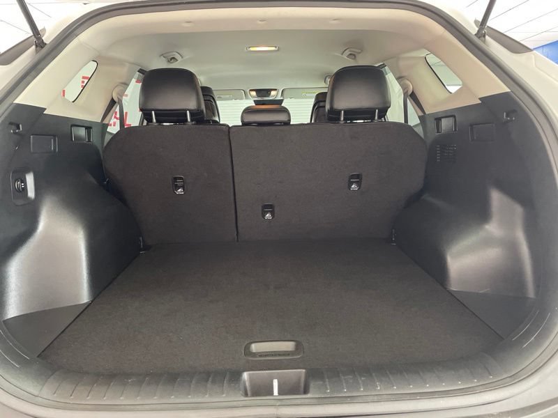 Certified 2024 Kia Sportage EX FWD image 8