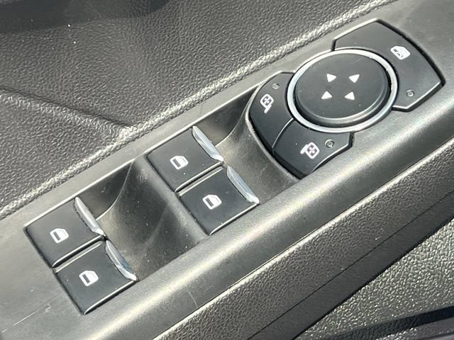 Used 2023 Ford Escape Platinum w/ Premium Technology Package AWD/4WD image 16