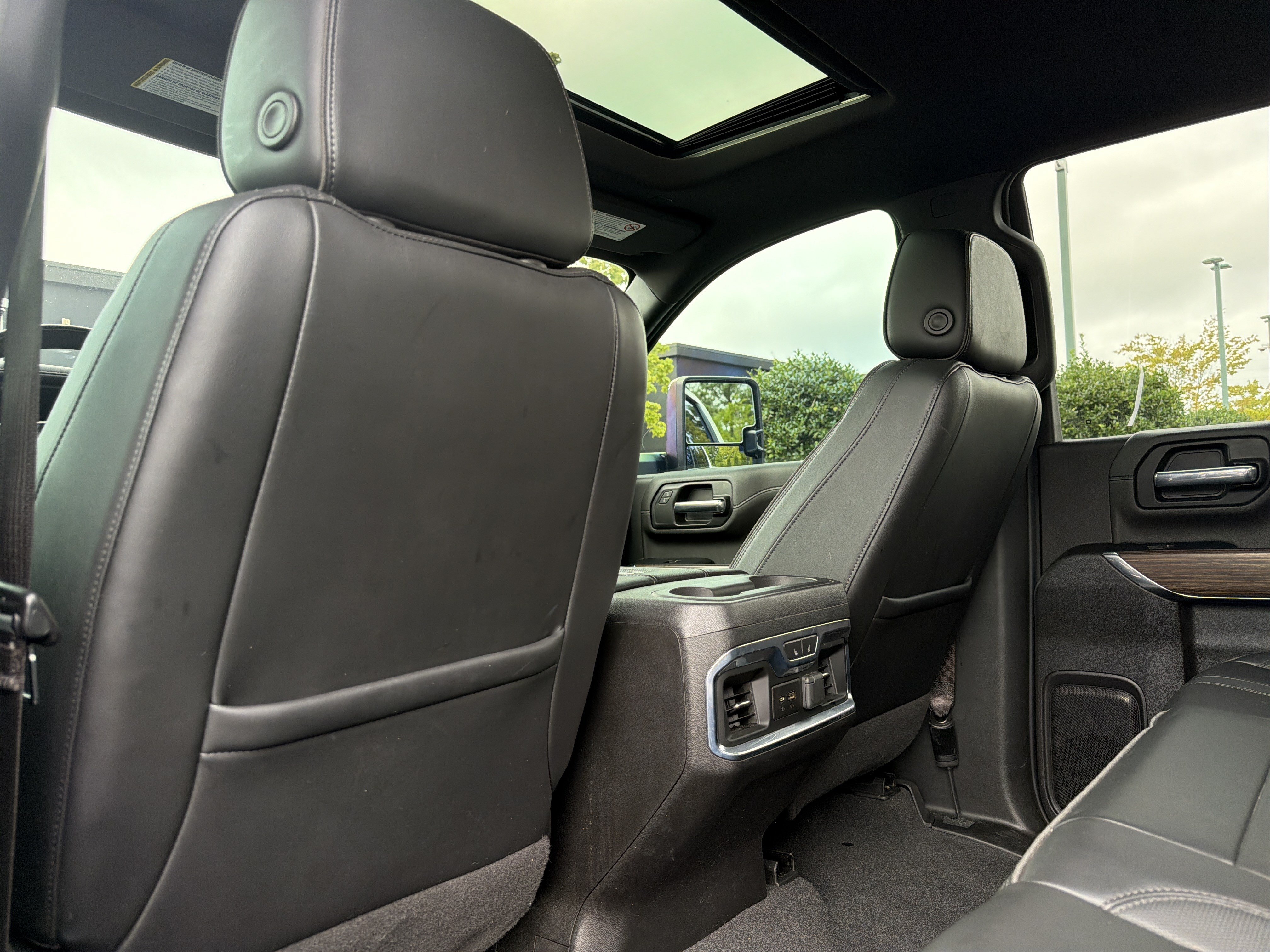 Used 2022 Chevrolet Silverado 3500 High Country w/ Z71 Off-Road Package AWD/4WD image 47