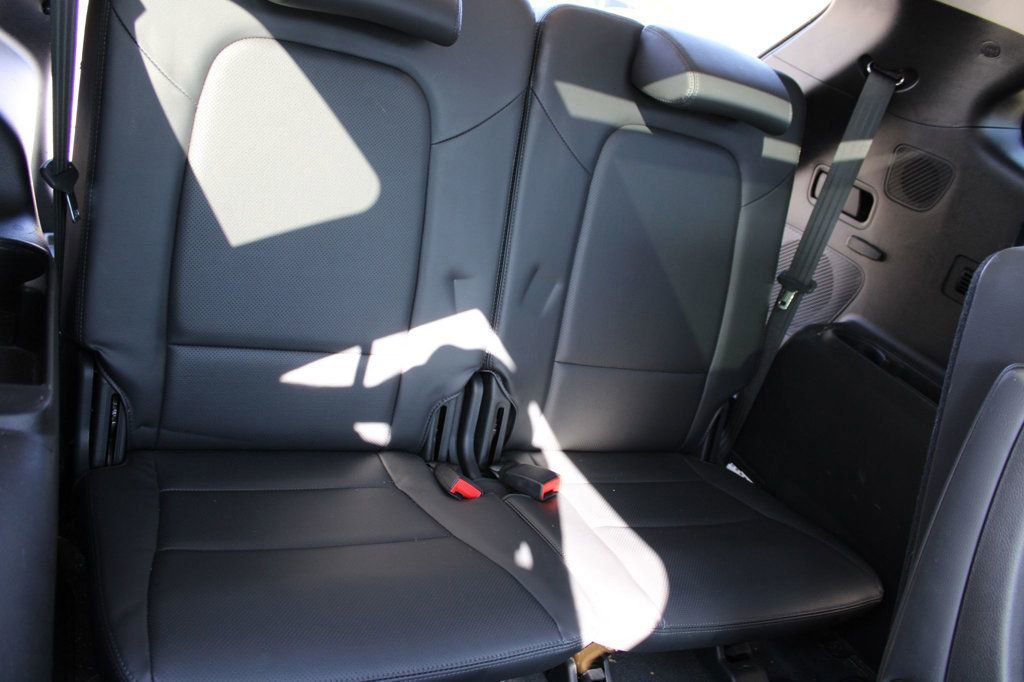 Used 2019 Hyundai Santa Fe XL image 21