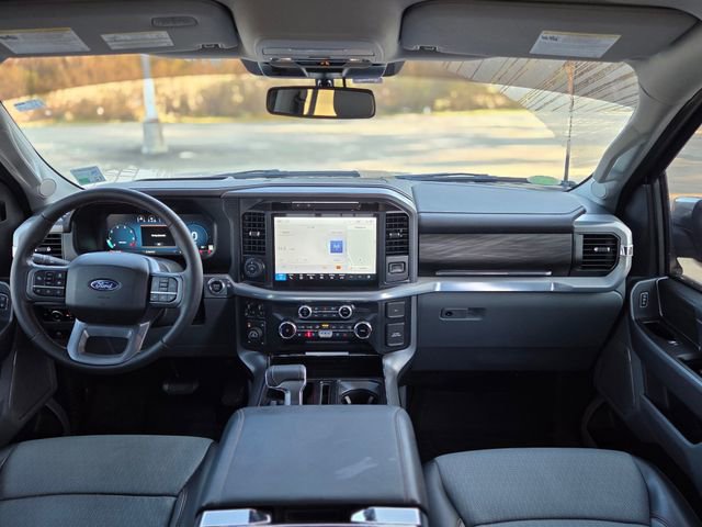 Used 2025 Ford F150 Lariat w/ Equipment Group 502A High image 19