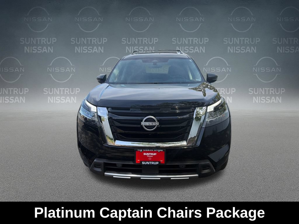 Used 2024 Nissan Pathfinder Platinum FWD image 10