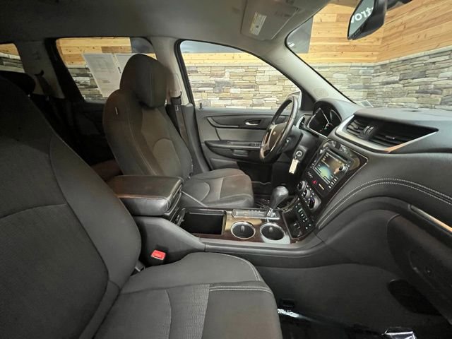 Used 2017 Chevrolet Traverse LT AWD/4WD image 14