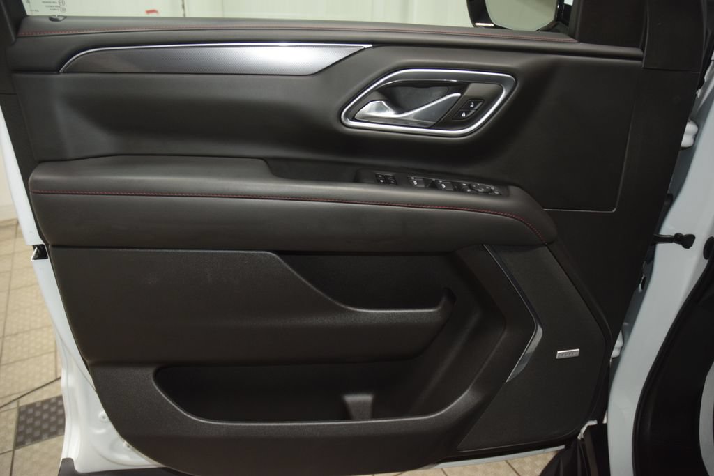 Used 2023 Chevrolet Tahoe RST w/ Luxury Package AWD/4WD image 46