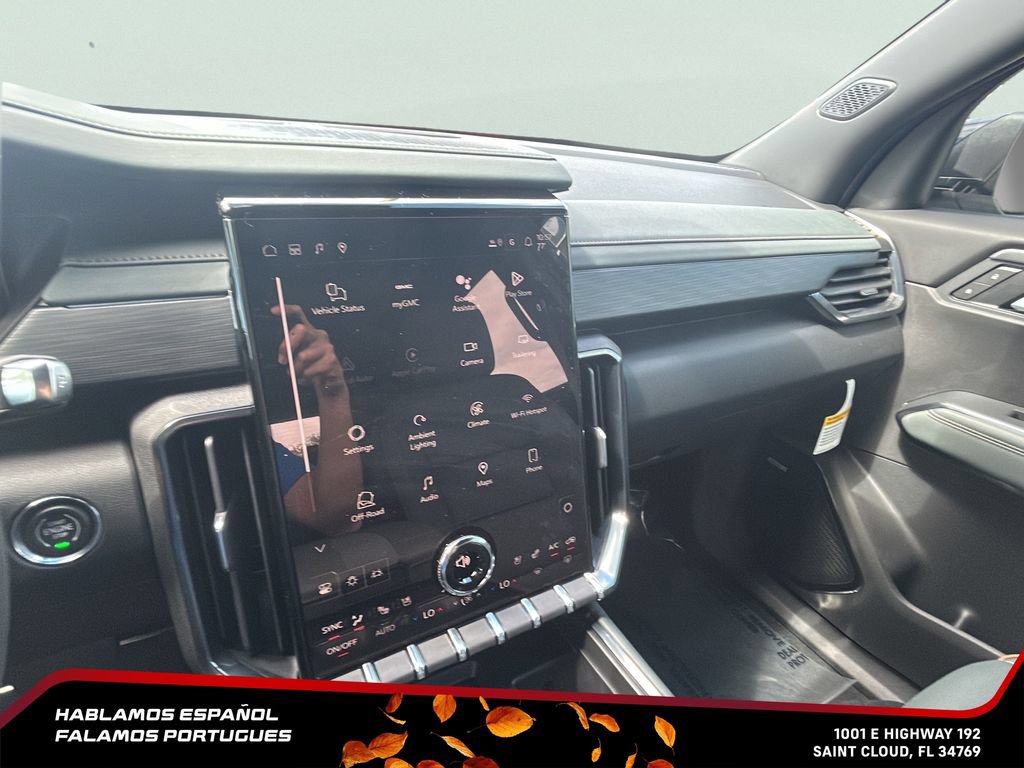 New 2026 GMC Acadia AT4 w/ Luxury Package AWD/4WD image 20
