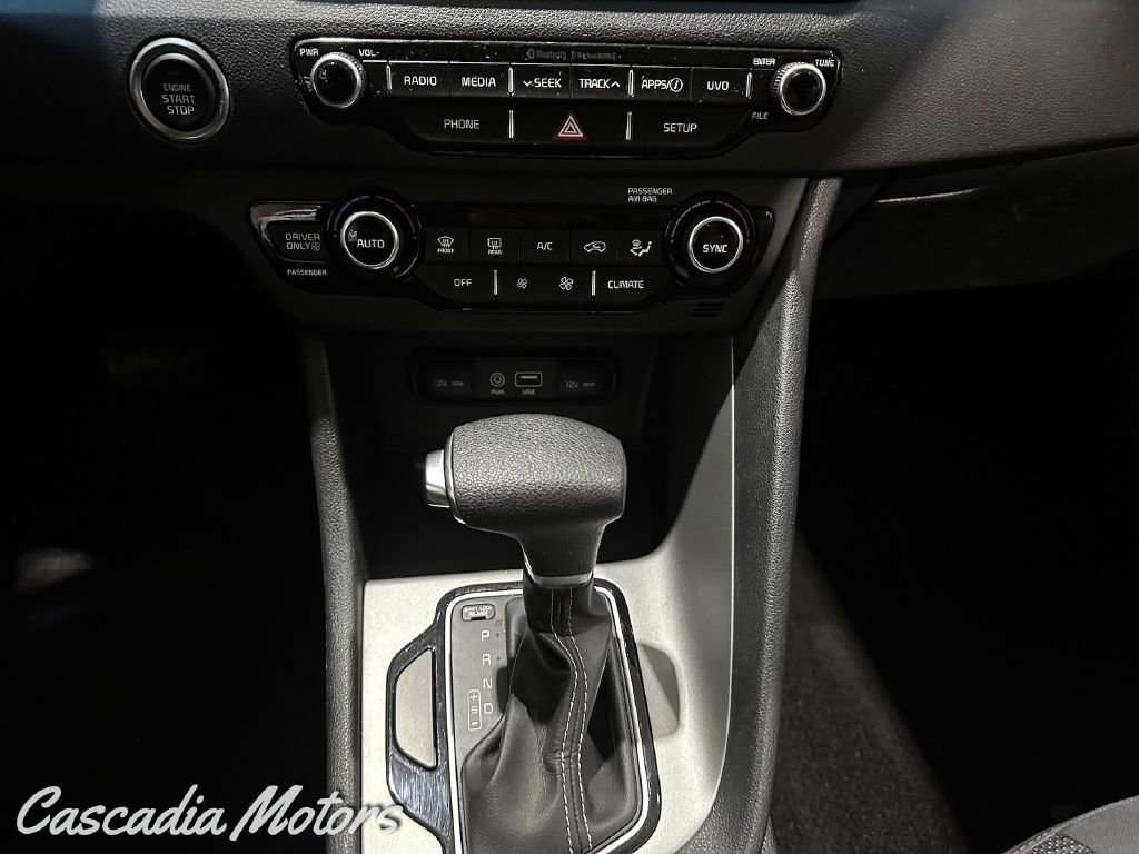 Used 2019 Kia Niro LX FWD image 35