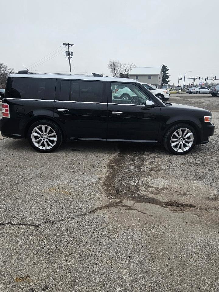 Used 2012 Ford Flex Limited w/ Equipment Group Order Code image 4
