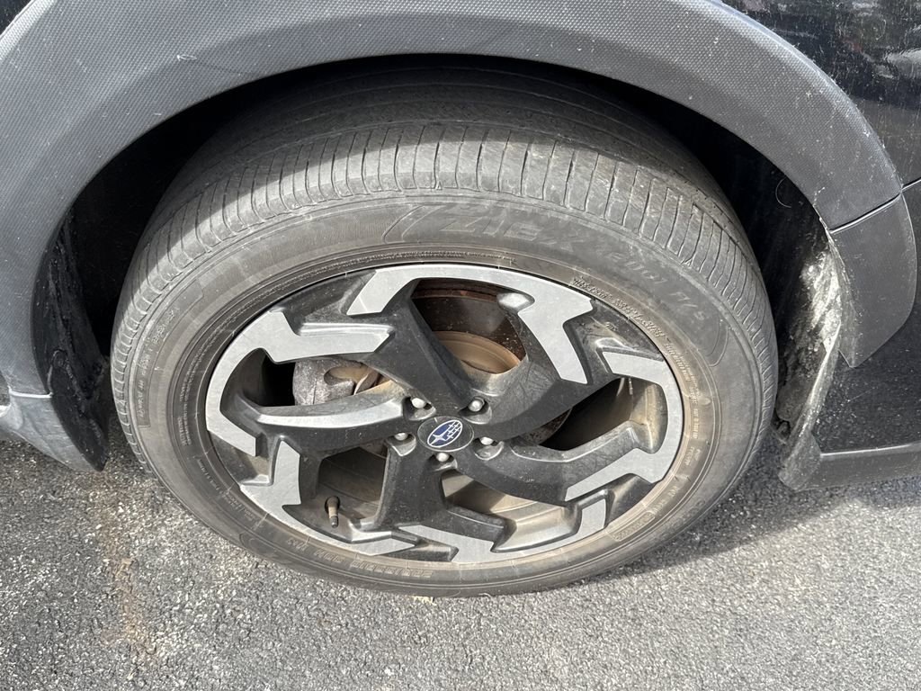 Used 2023 Subaru Crosstrek 2.5i Limited AWD/4WD image 4