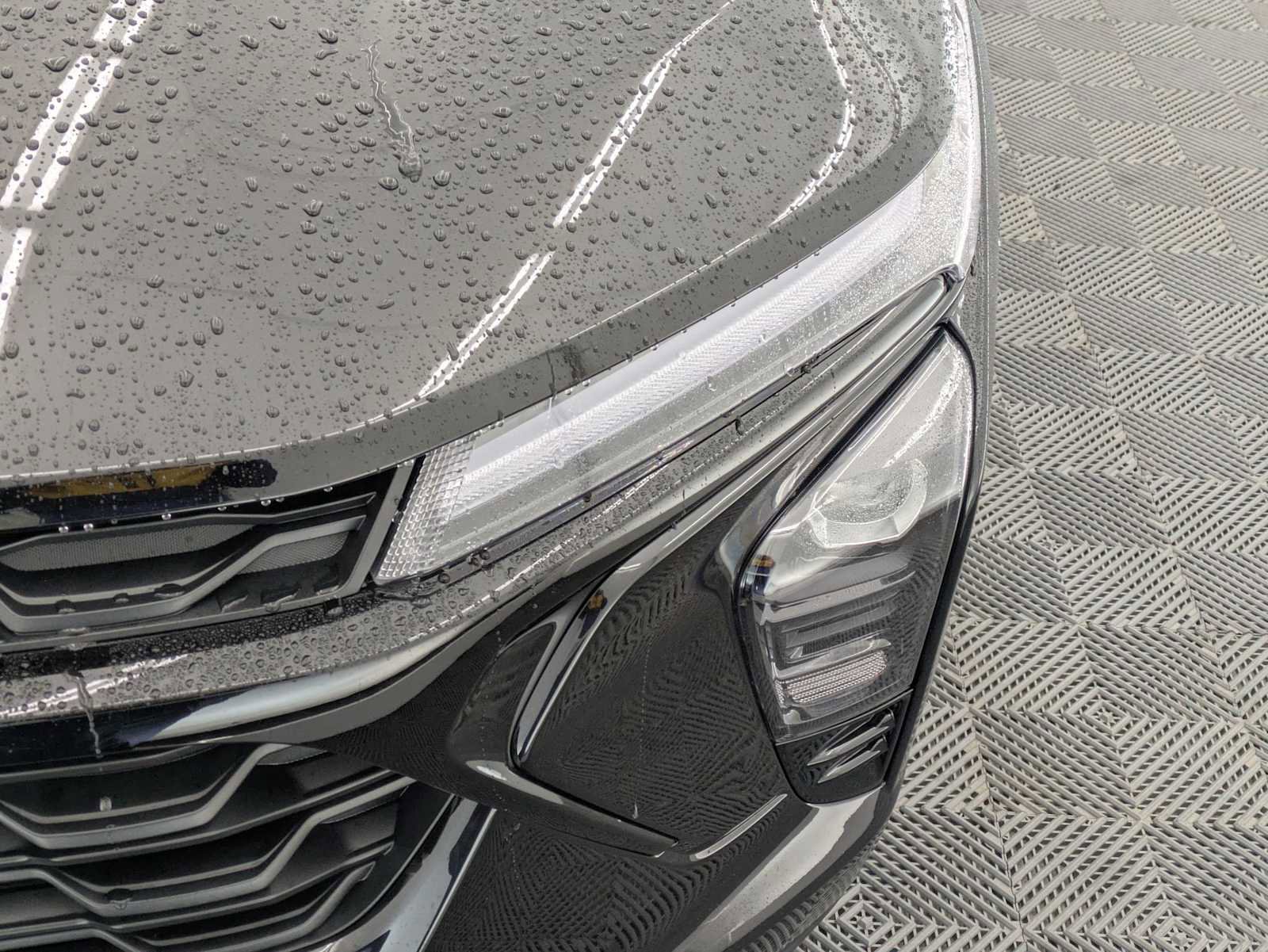 New 2026 Chevrolet Trax LT FWD image 10