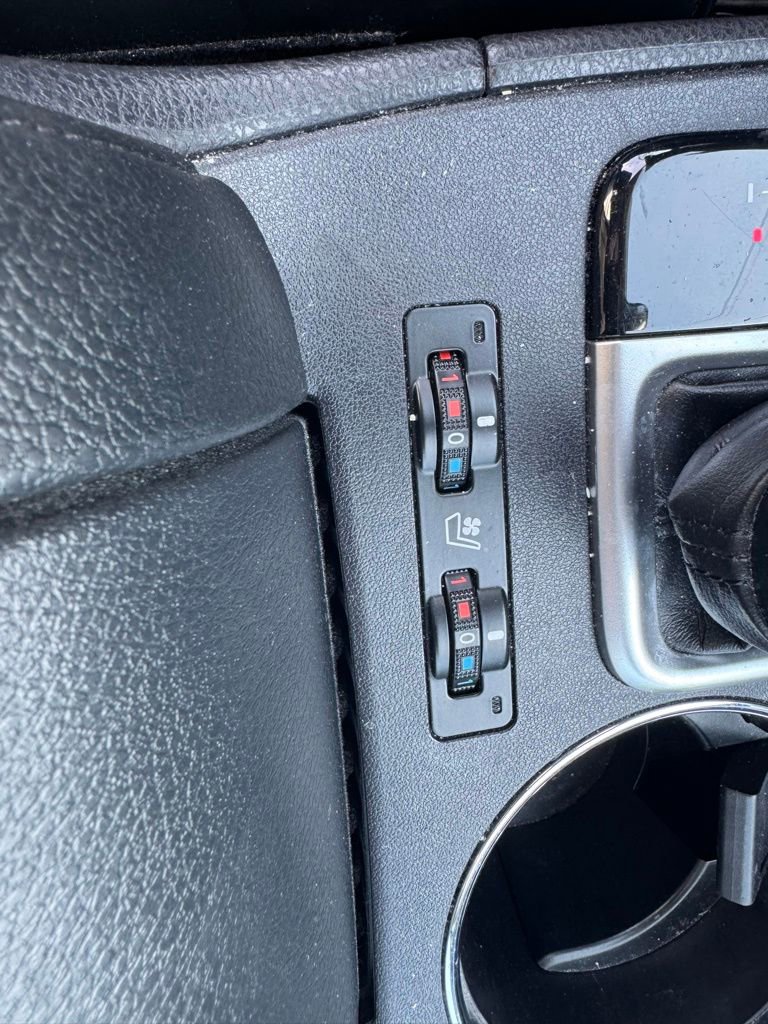 Used 2019 Toyota Highlander Limited AWD/4WD image 22