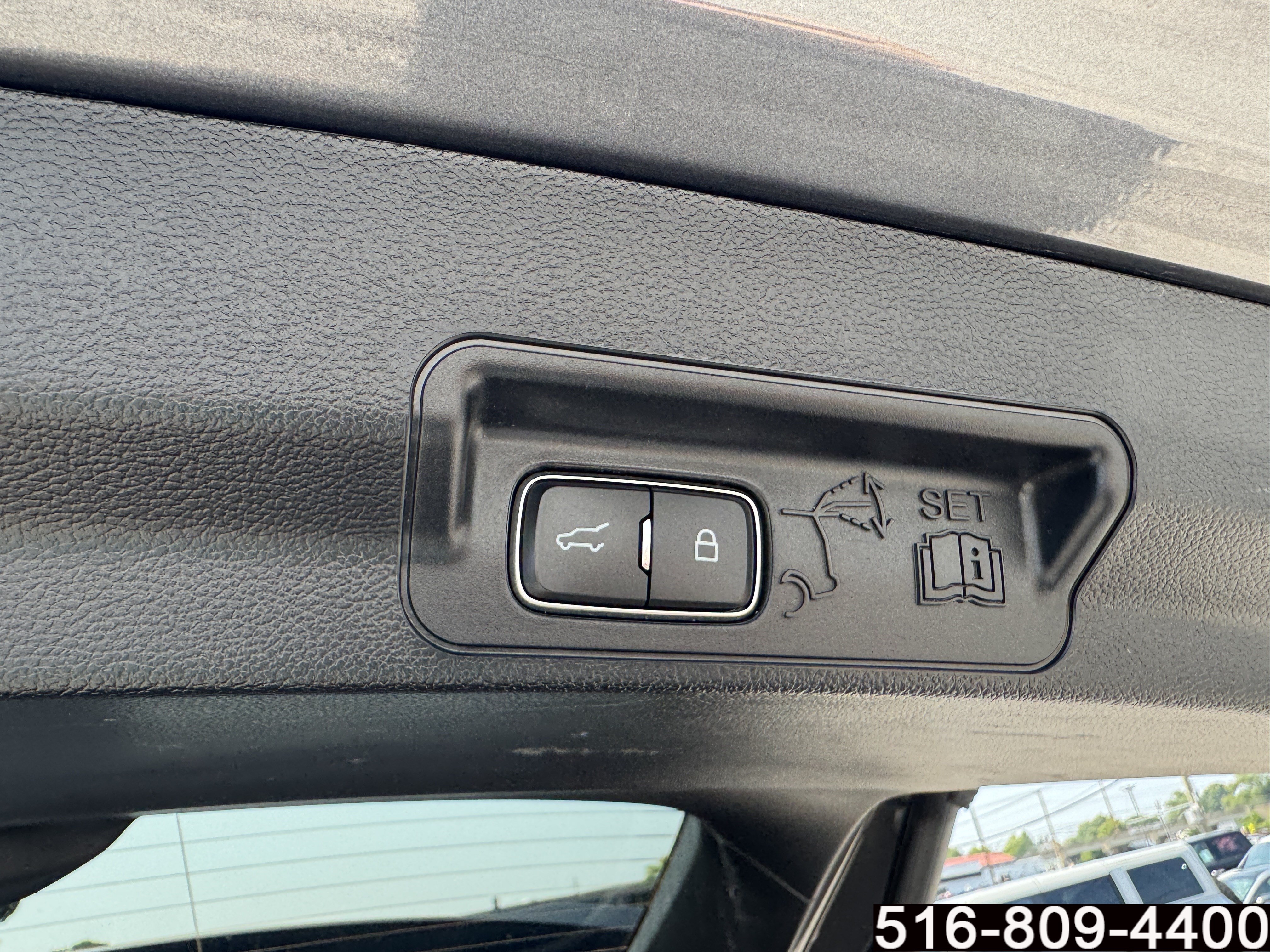 Used 2023 Ford Explorer XLT w/ Equipment Group 202A AWD/4WD image 37