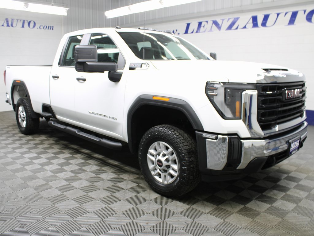 Used 2024 GMC Sierra 2500 Pro image 3