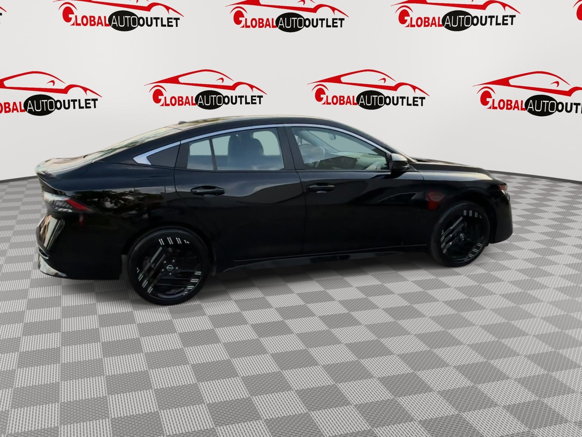 Used 2026 Nissan Sentra SR w/ Floor Mat Package FWD image 9