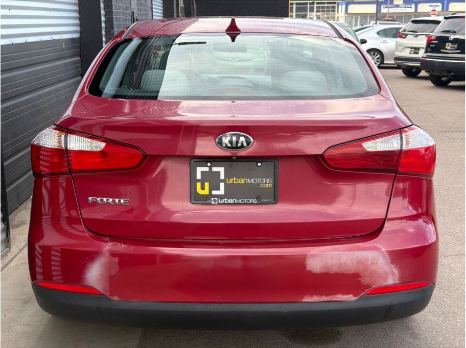 Used 2016 Kia Forte LX w/ LX Popular Plus Package FWD image 9