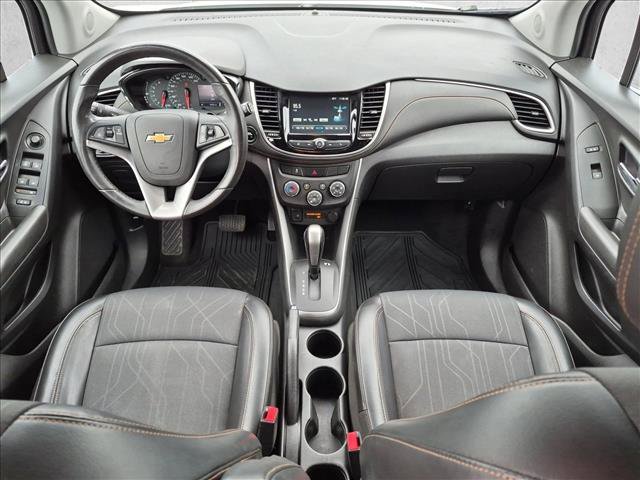 Used 2017 Chevrolet Trax LT w/ LT Convenience Package FWD image 23