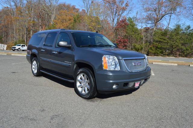 Used 2008 GMC Yukon XL Denali AWD/4WD image 3