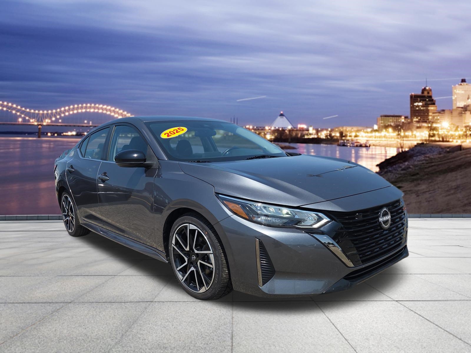 Used 2025 Nissan Sentra SR FWD image 4