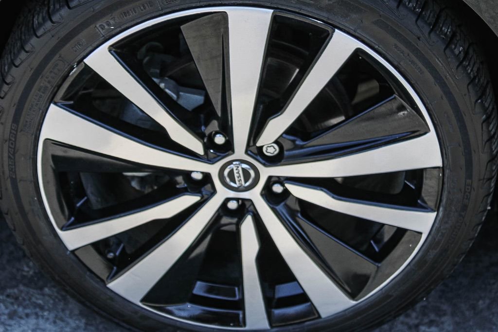 Used 2020 Nissan Altima 2.5 SR FWD image 10