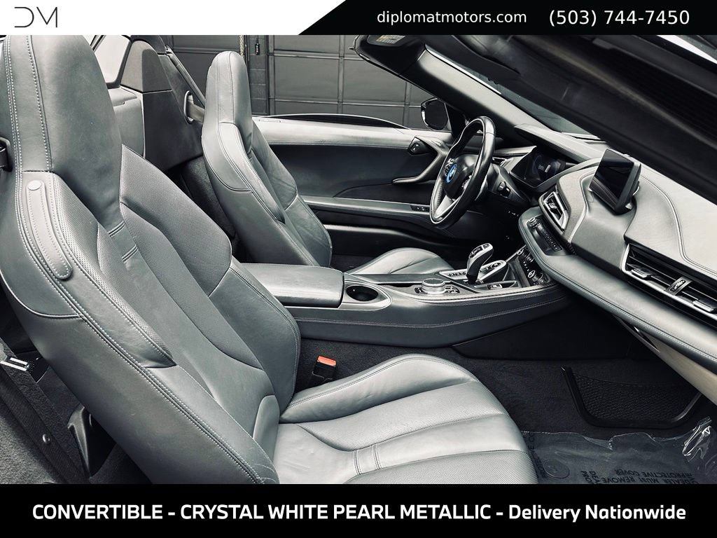 Used 2019 BMW i8 Roadster AWD/4WD image 21