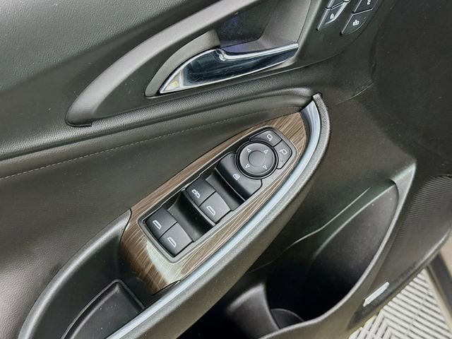 Used 2024 Chevrolet Malibu LT image 20