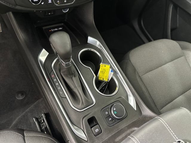 Used 2022 Chevrolet Traverse LT image 20