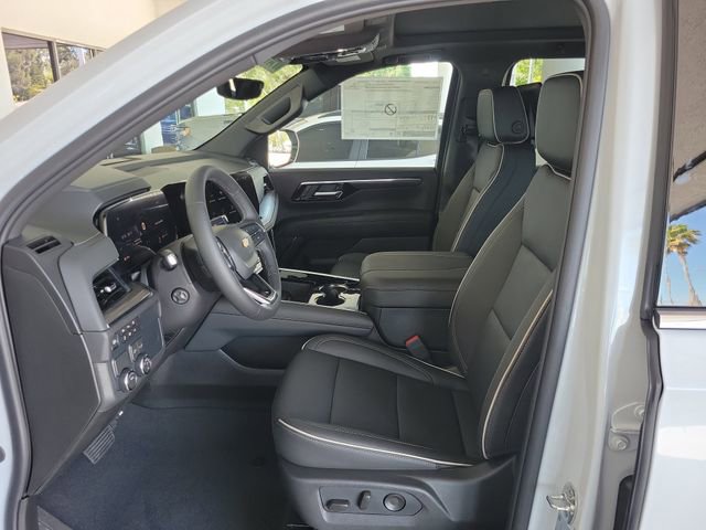 New 2026 Chevrolet Suburban Premier RWD image 12