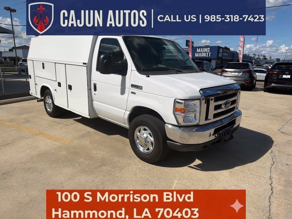 Used 2018 Ford E-350 and Econoline 350 Super Duty RWD image 7
