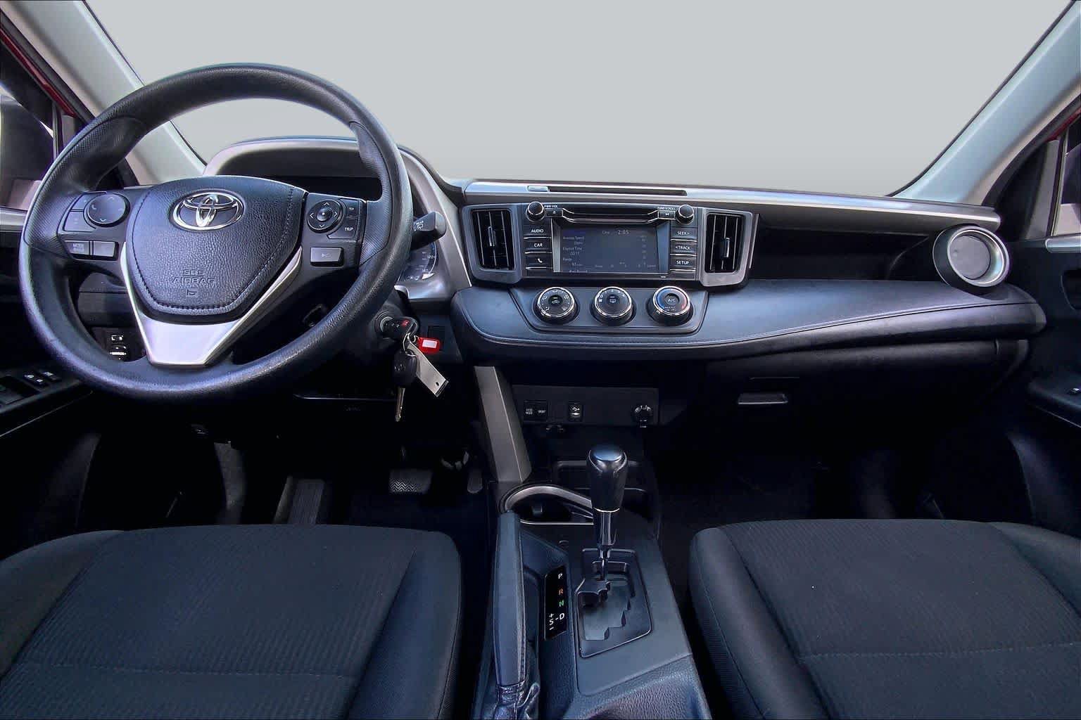Used 2018 Toyota RAV4 LE w/ All Weather Liner Package AWD/4WD image 15